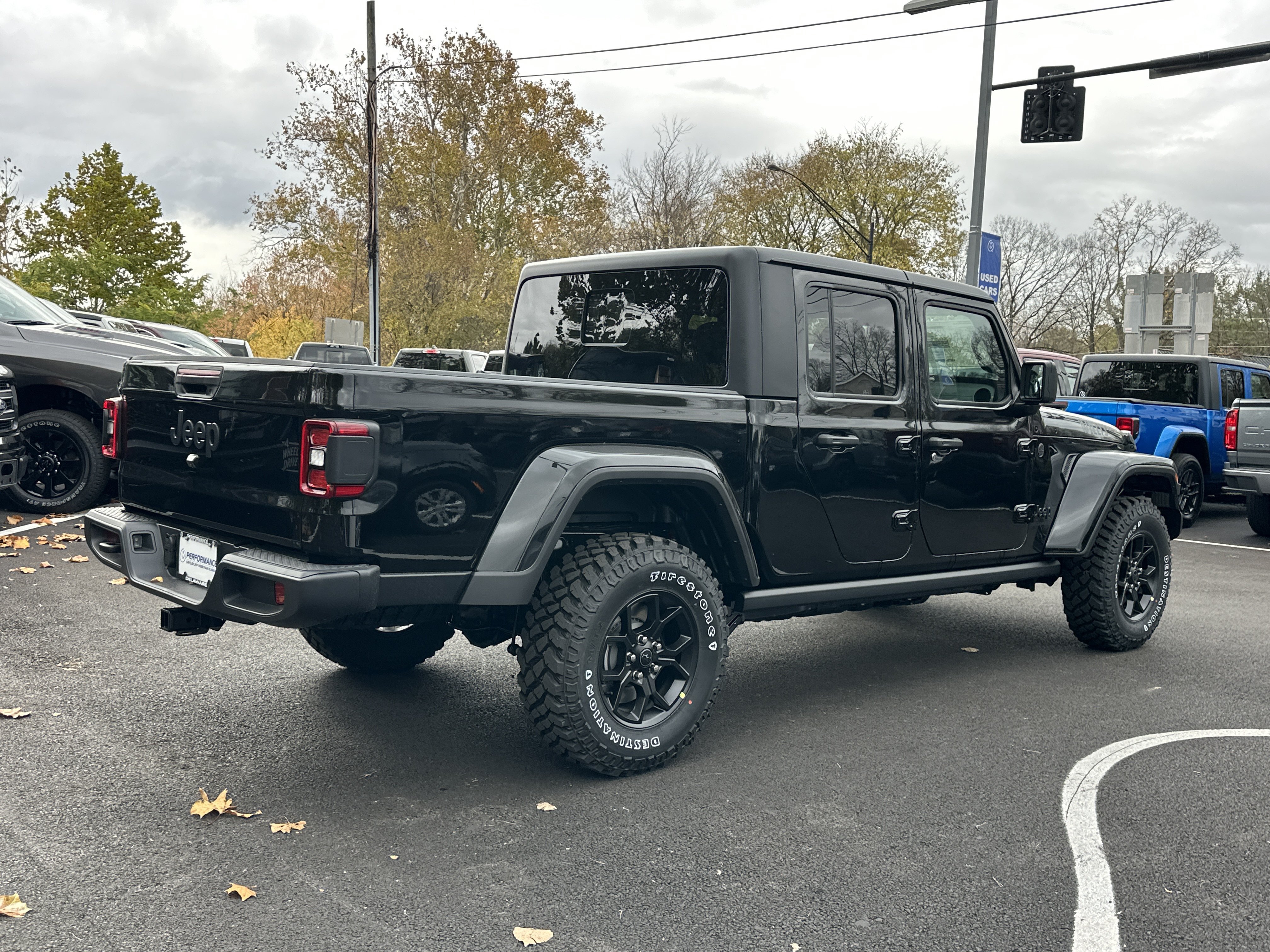 New 2026 Jeep Gladiator Sport AWD/4WD image 17
