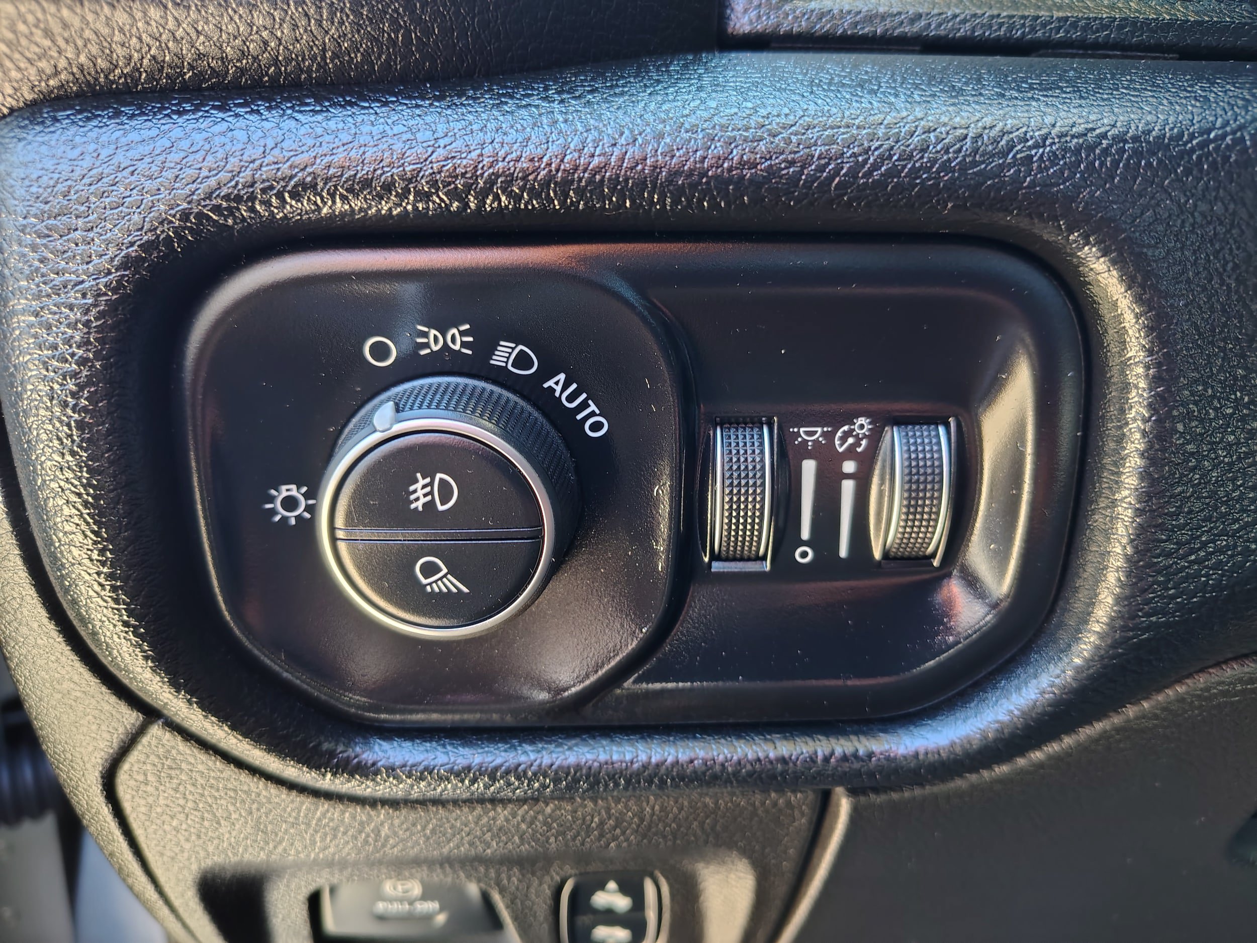 Certified 2019 RAM 1500 Big Horn AWD/4WD image 23