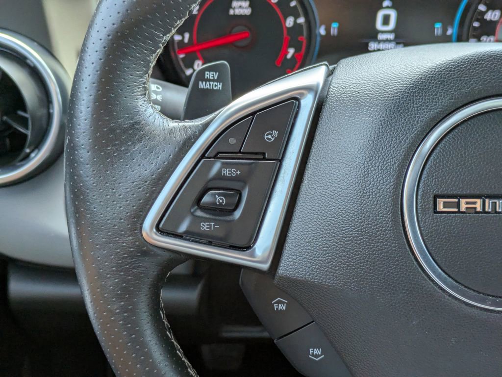 Used 2017 Chevrolet Camaro SS RWD image 27