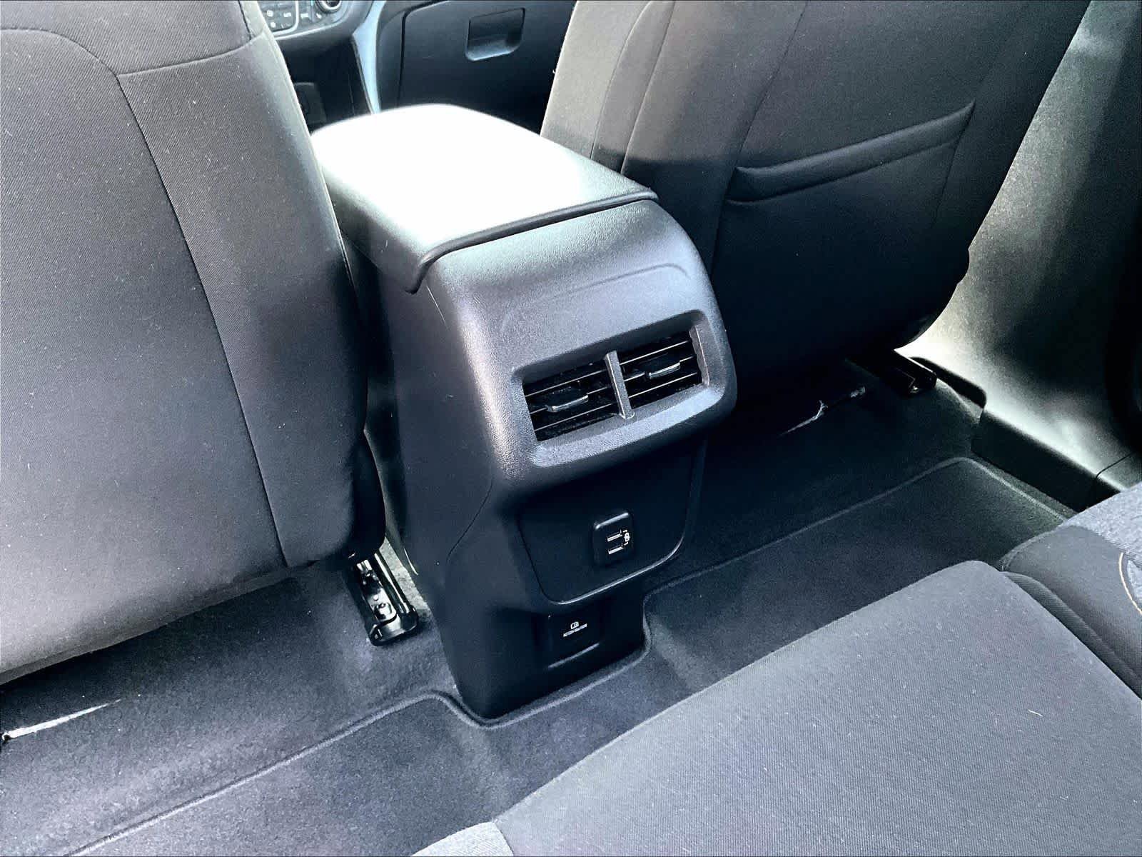 Used 2023 Chevrolet Equinox LT AWD/4WD image 29