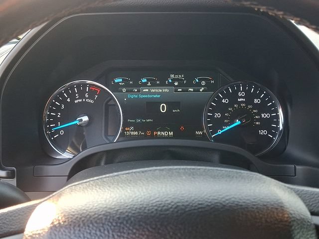Used 2018 Ford Expedition Limited w/ Equipment Group 301A AWD/4WD image 19