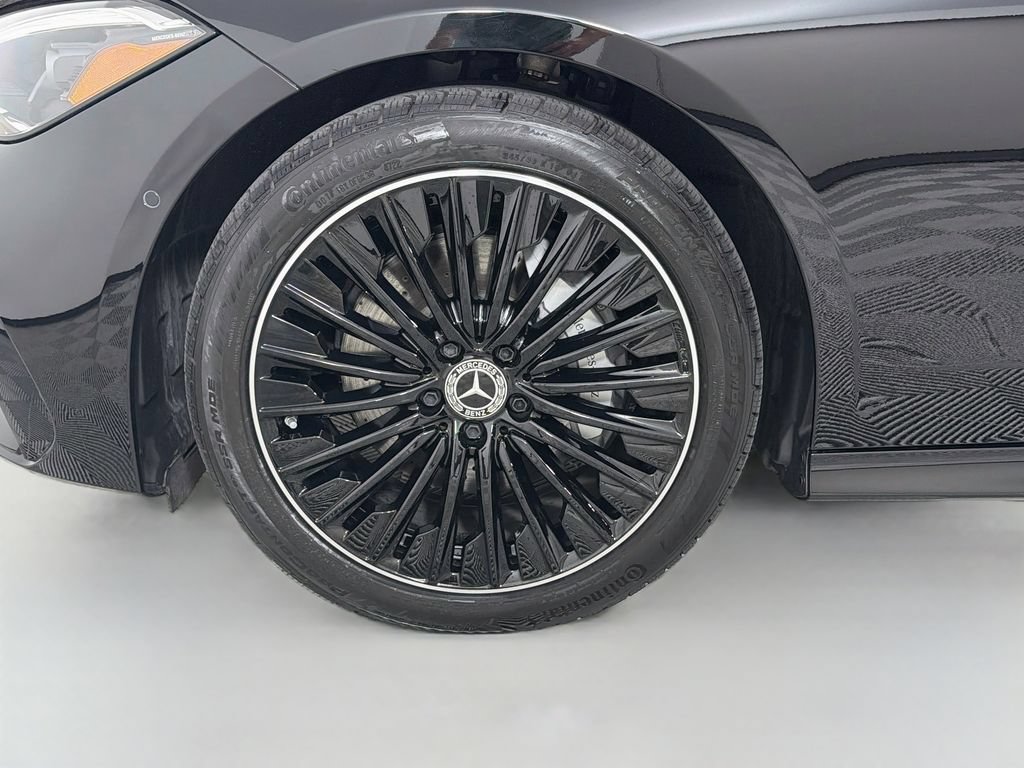 Used 2024 Mercedes-Benz CLE 300 4MATIC Coupe image 33