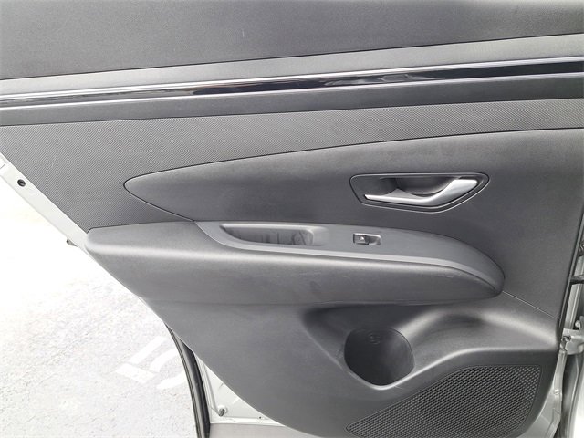 Used 2023 Hyundai Tucson SEL w/ Winter Package image 14