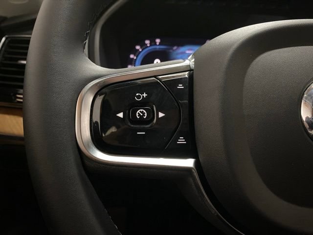 Used 2024 Volvo XC90 T8 Plus w/ Protection Package Premier AWD/4WD image 41