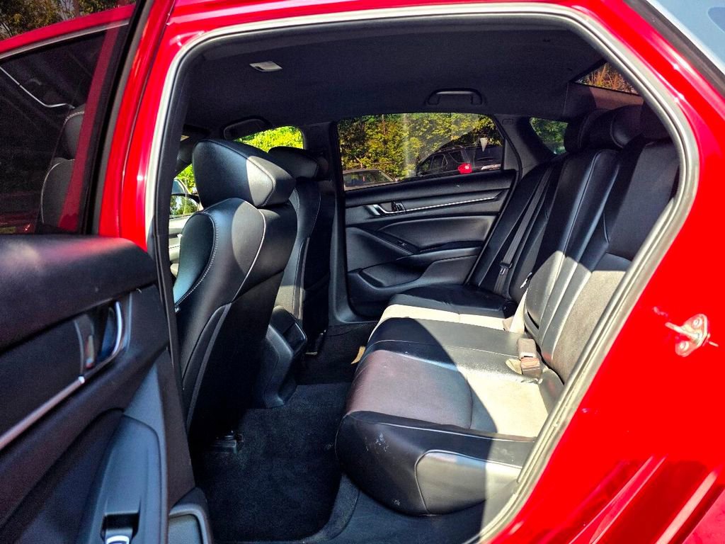 Used 2018 Honda Accord Sport image 34