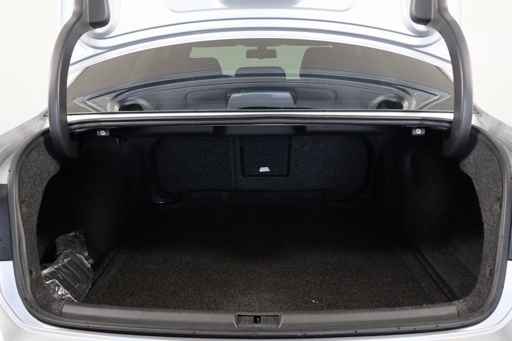 Used 2013 Volkswagen Passat 2.5 SEL Premium FWD image 14