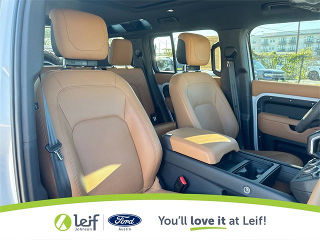 Used 2023 Land Rover Defender 110 V8 image 31