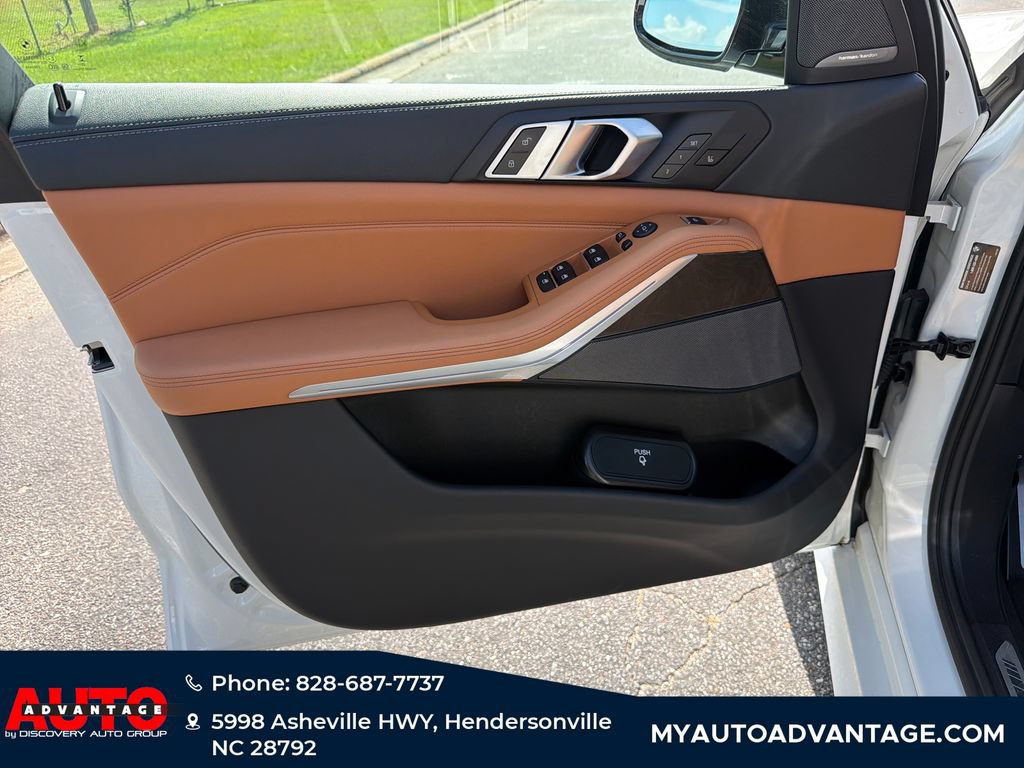 Used 2023 BMW X5 M50i w/ Executive Package AWD/4WD image 9