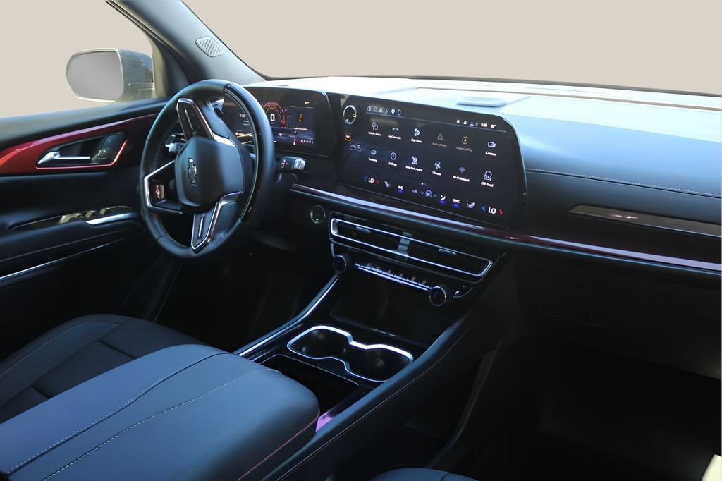 Used 2026 Chevrolet Traverse Z71 w/ Enhanced Driving Package AWD/4WD image 20