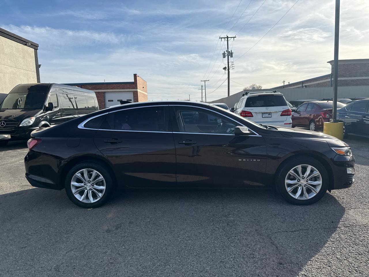 Used 2020 Chevrolet Malibu LT w/ Leather Package FWD image 5