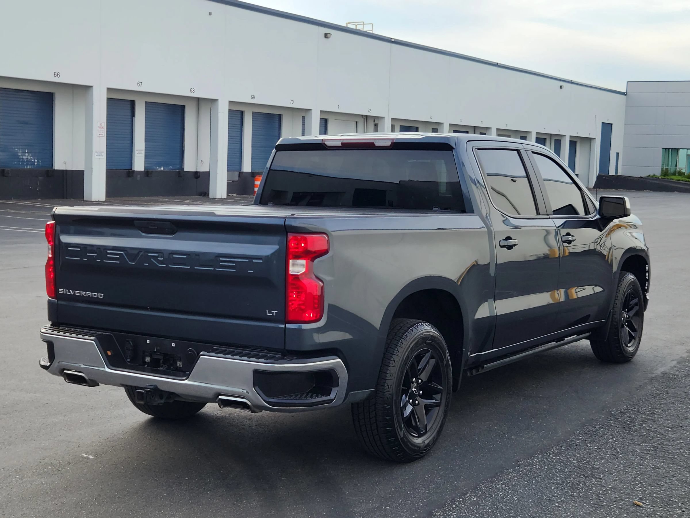 Used 2020 Chevrolet Silverado 1500 LT w/ All-Star Edition AWD/4WD image 4