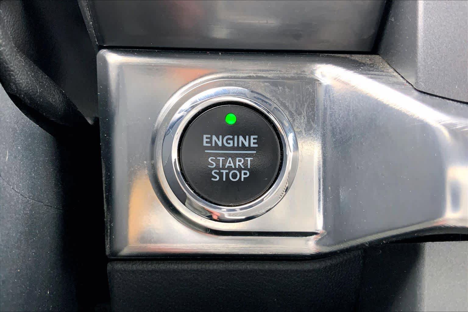 Used 2021 Ford F150 Lariat w/ Equipment Group 502A High AWD/4WD image 30