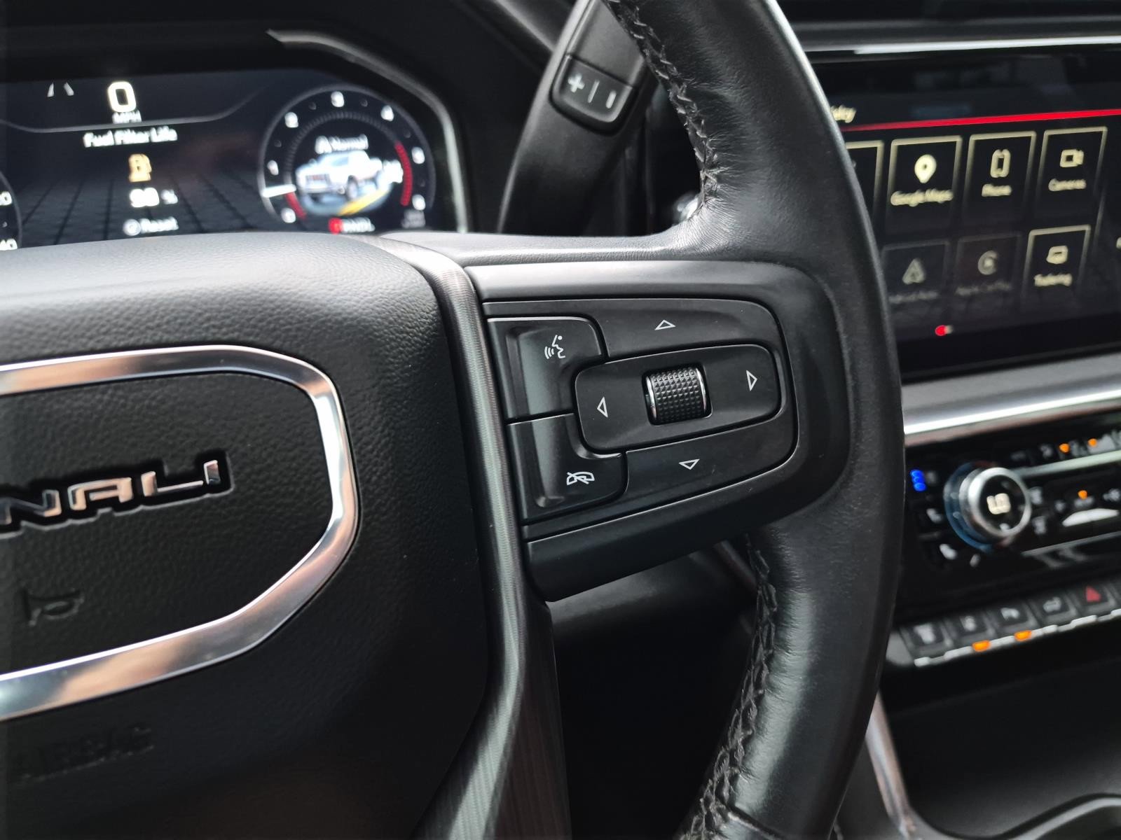 Used 2024 GMC Sierra 2500 Denali Ultimate w/ Max Trailering Package AWD/4WD image 25