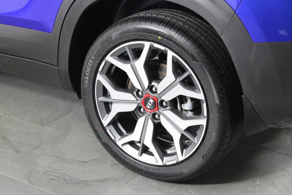 Used 2021 Kia Seltos S AWD/4WD image 14