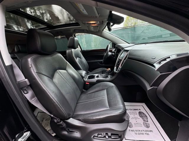 Used 2016 Cadillac SRX Luxury w/ Driver Awareness Package AWD/4WD image 11