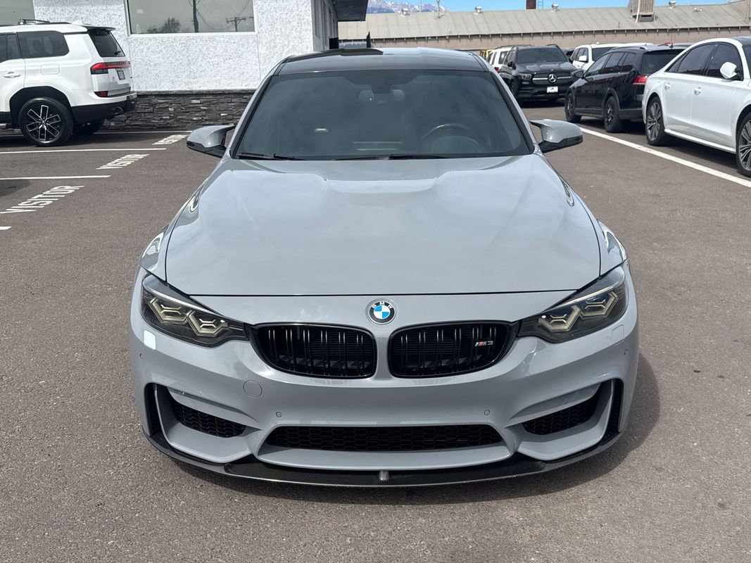 Used 2017 BMW M3 RWD image 2