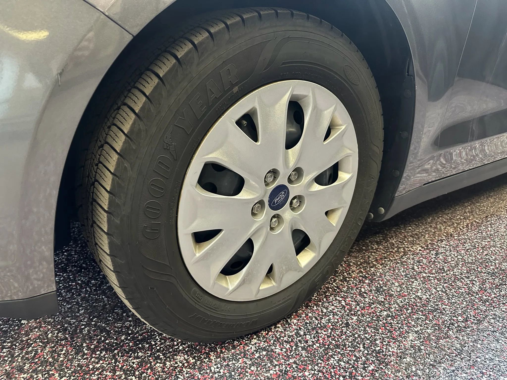 Used 2014 Ford Fusion S image 29