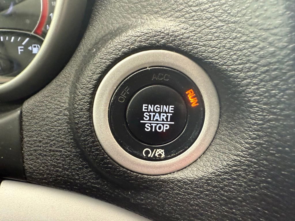 Used 2018 Dodge Journey SXT w/ Connectivity Group image 23