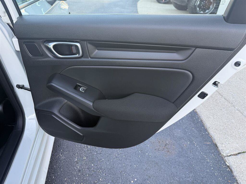 Used 2022 Honda Civic LX image 21