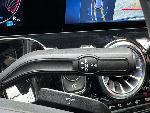 Certified 2024 Mercedes-Benz GLA 250 4MATIC image 24