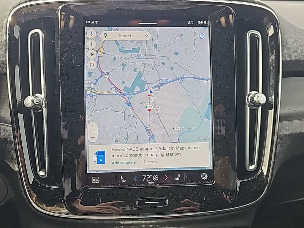 Used 2023 Volvo XC40 Recharge Core w/ Protection Package Premier image 7