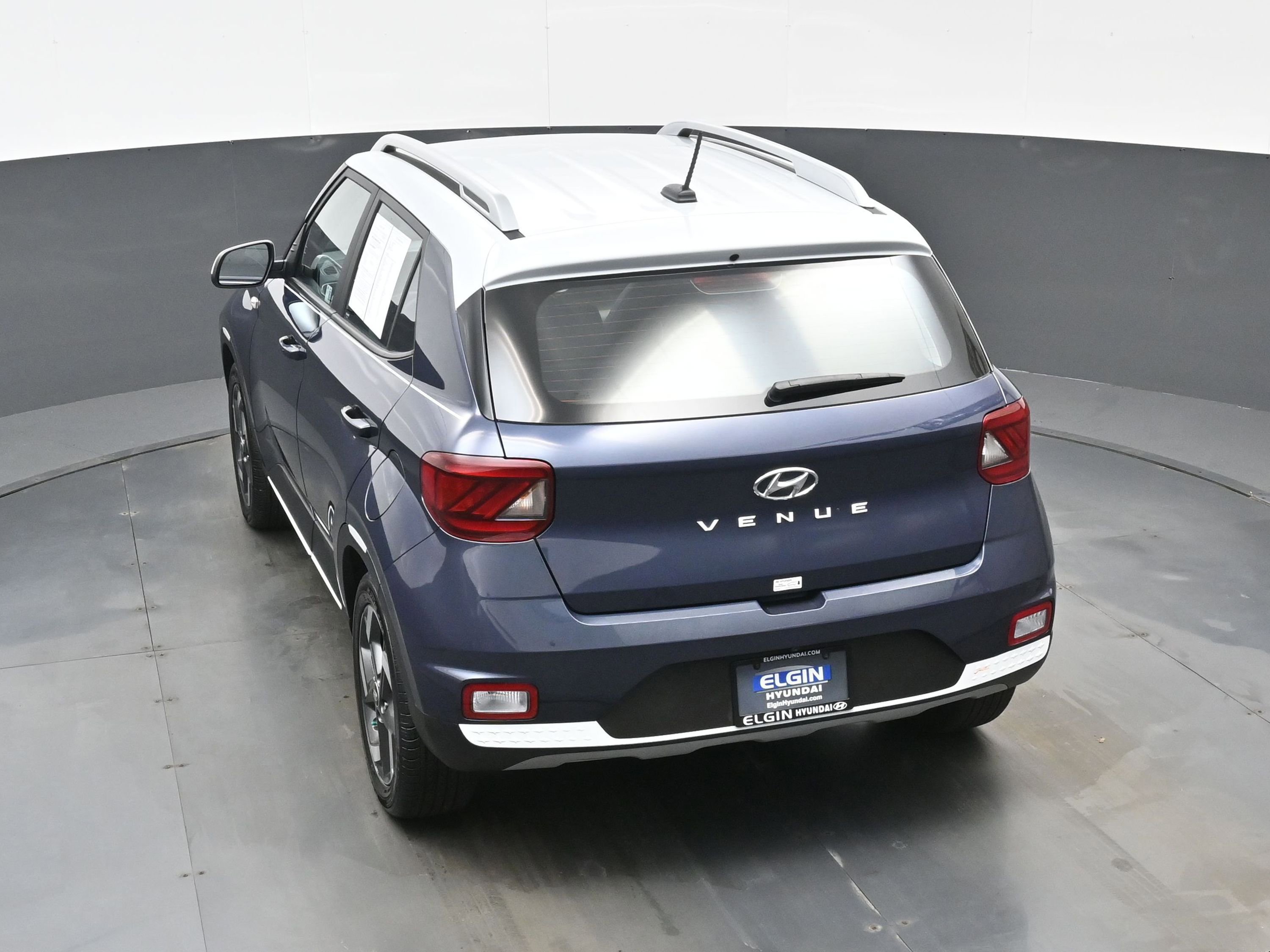 Certified 2025 Hyundai Venue Limited image 36