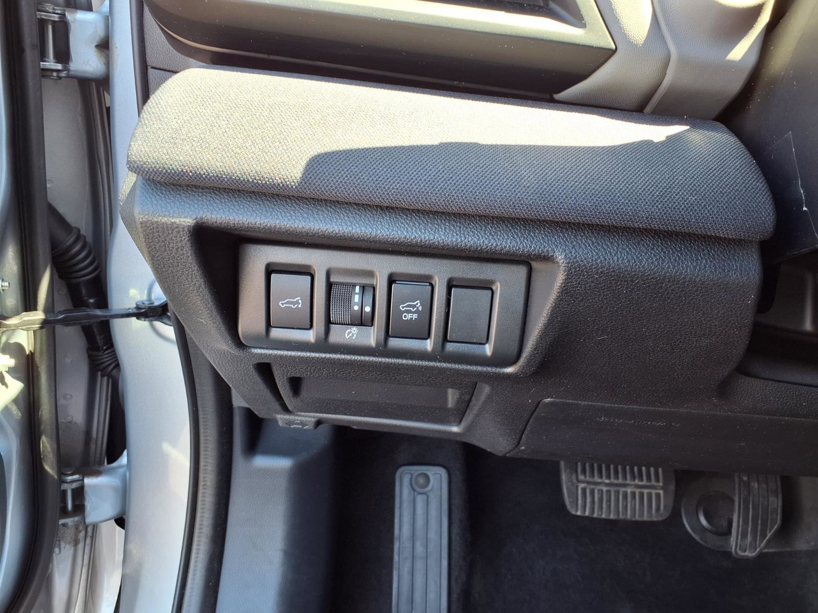 Used 2022 Subaru Outback Premium AWD/4WD image 13