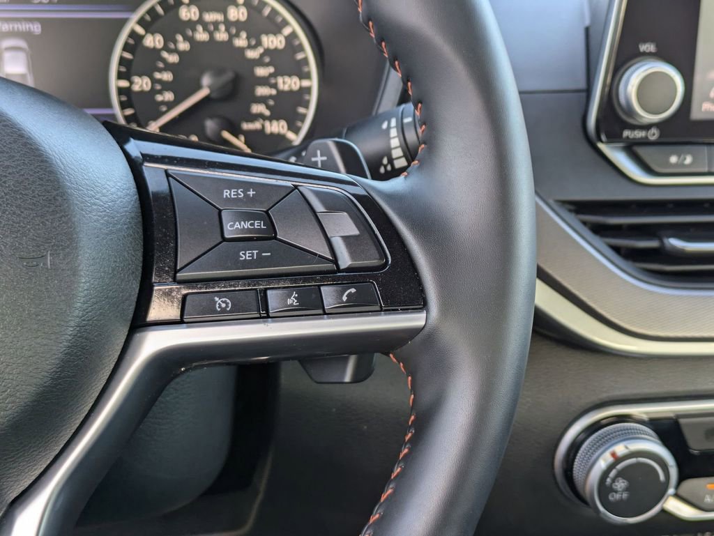 Used 2025 Nissan Altima 2.5 SR image 20