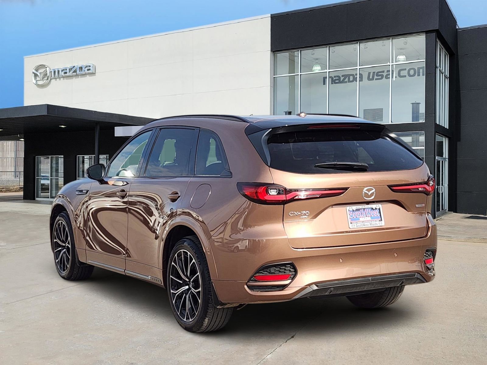 Used 2025 MAZDA CX-70 3.3 Turbo S w/ Premium Package image 4