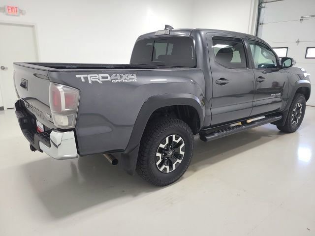 Used 2023 Toyota Tacoma TRD Off-Road AWD/4WD image 11
