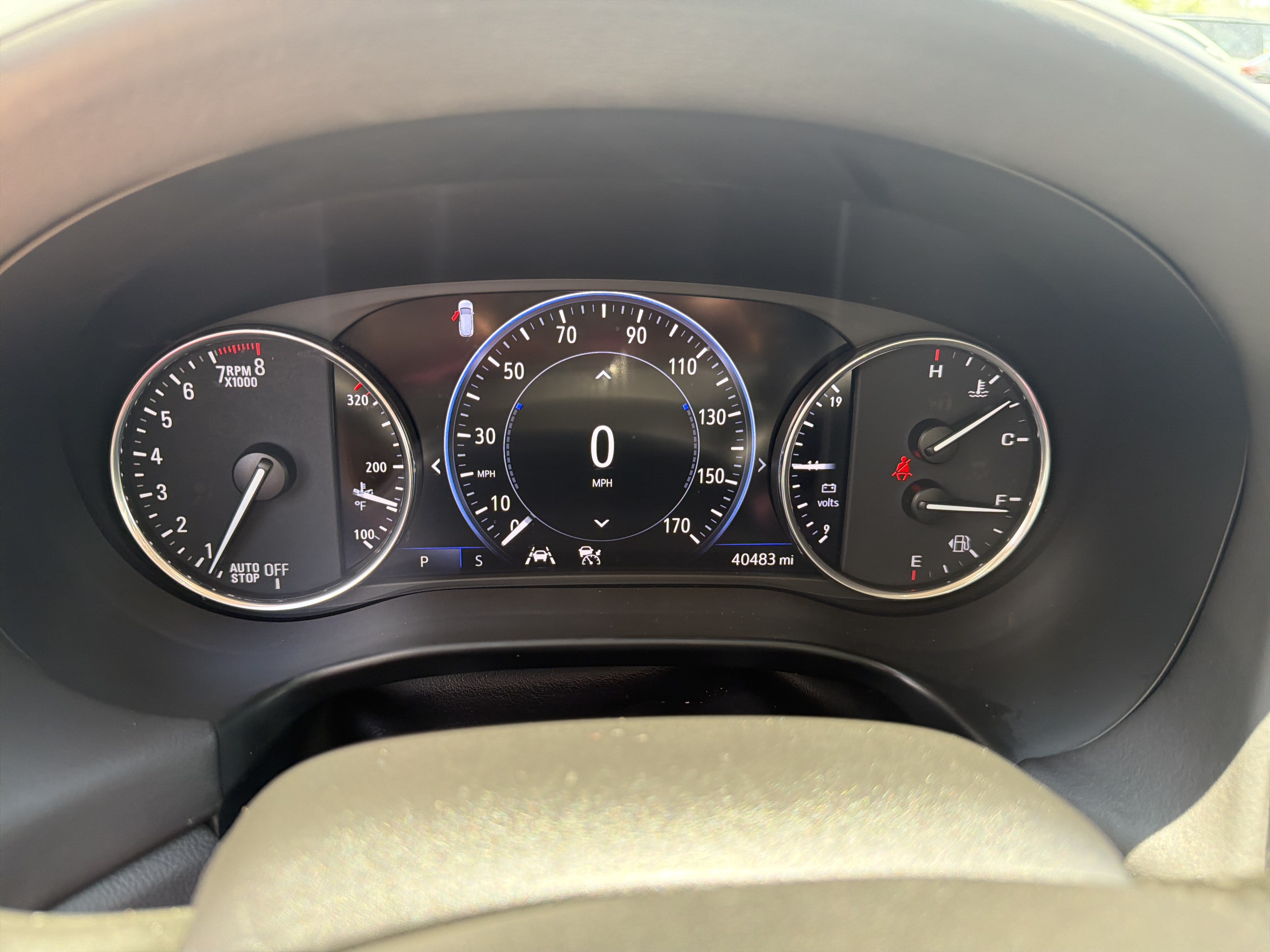 Used 2022 Buick Enclave Avenir FWD image 17