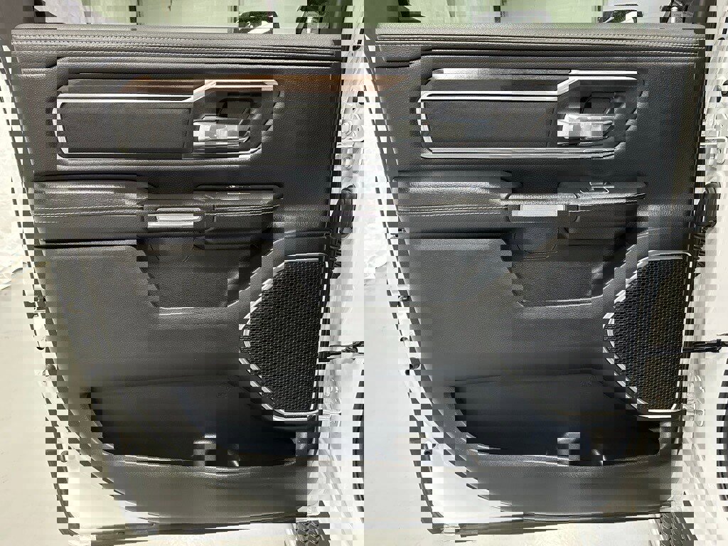 Used 2022 RAM 1500 Laramie image 42