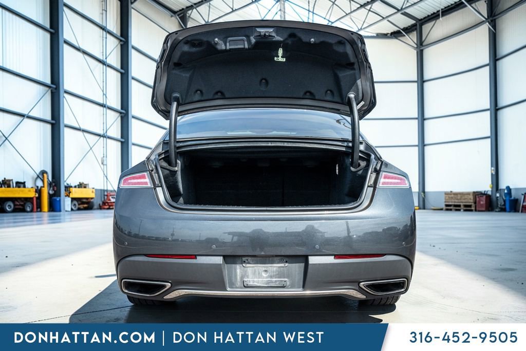 Used 2020 Lincoln MKZ Reserve w/ Elements Package image 32