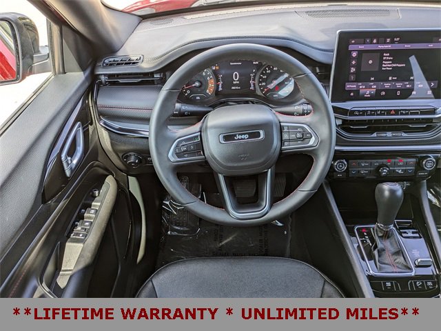 Used 2024 Jeep Compass Trailhawk image 17