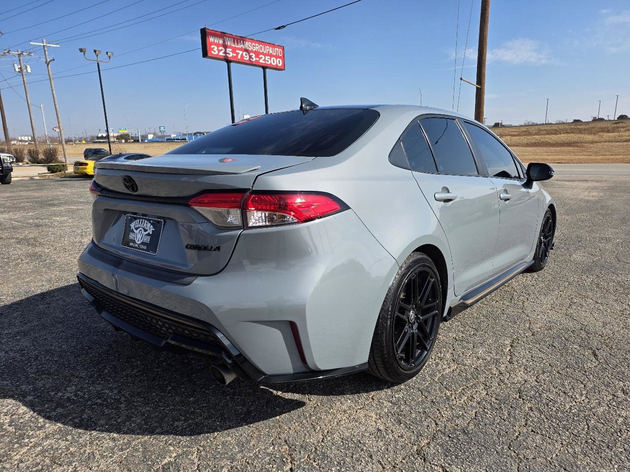 Used 2022 Toyota Corolla SE image 7