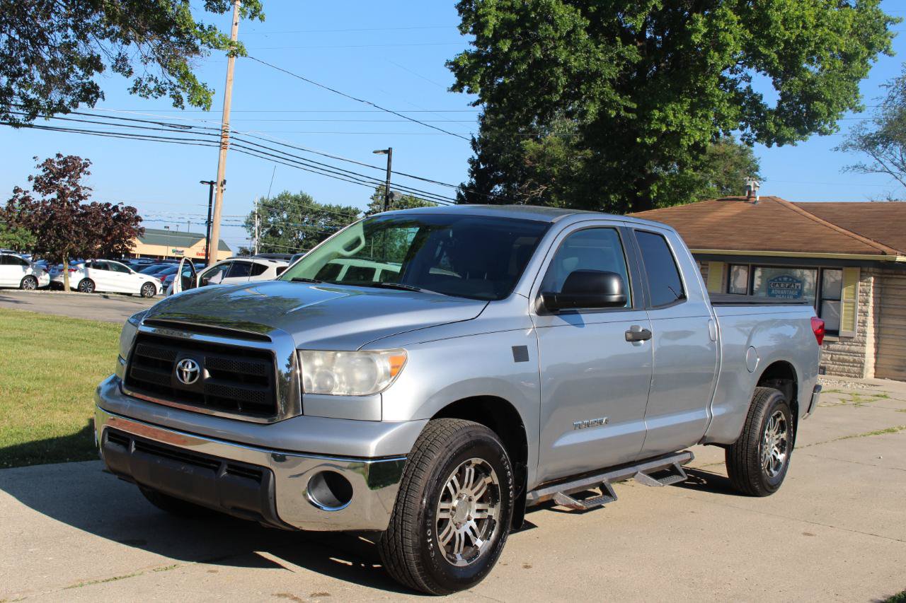 Used 2010 Toyota Tundra 4x4 Double Cab image 5
