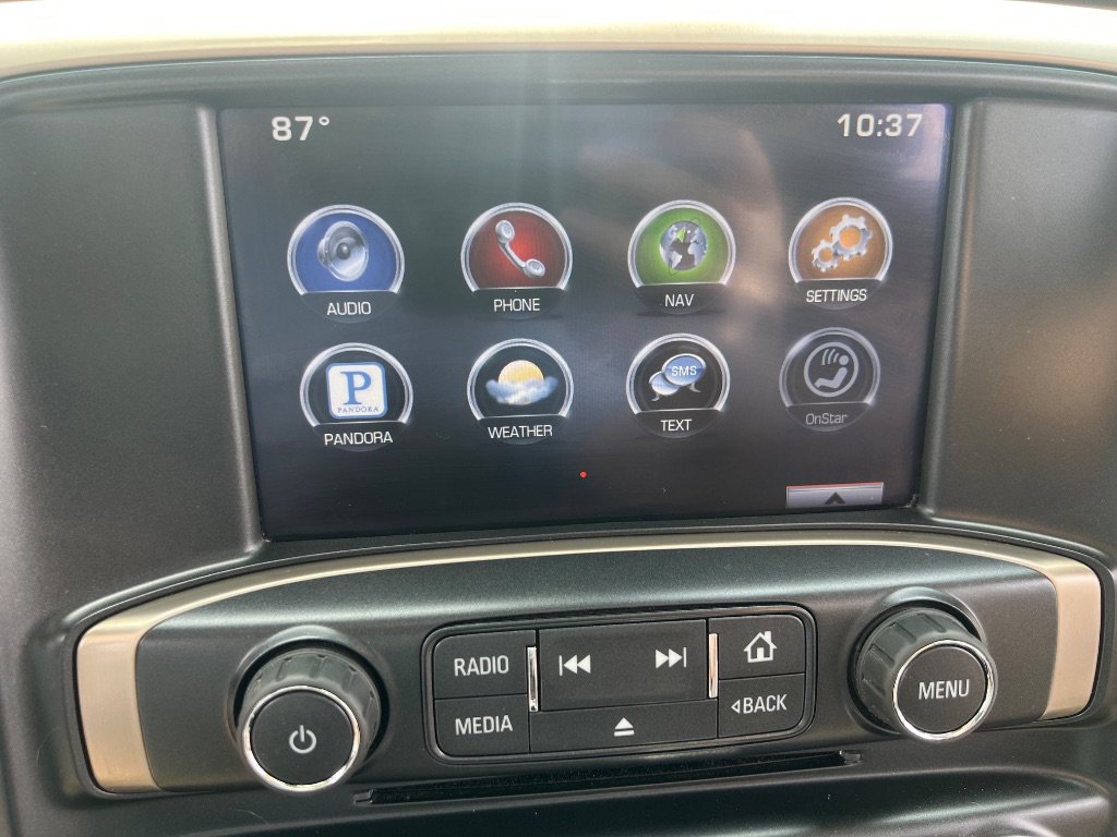 Used 2015 GMC Sierra 2500 Denali w/ Driver Alert Package AWD/4WD image 23