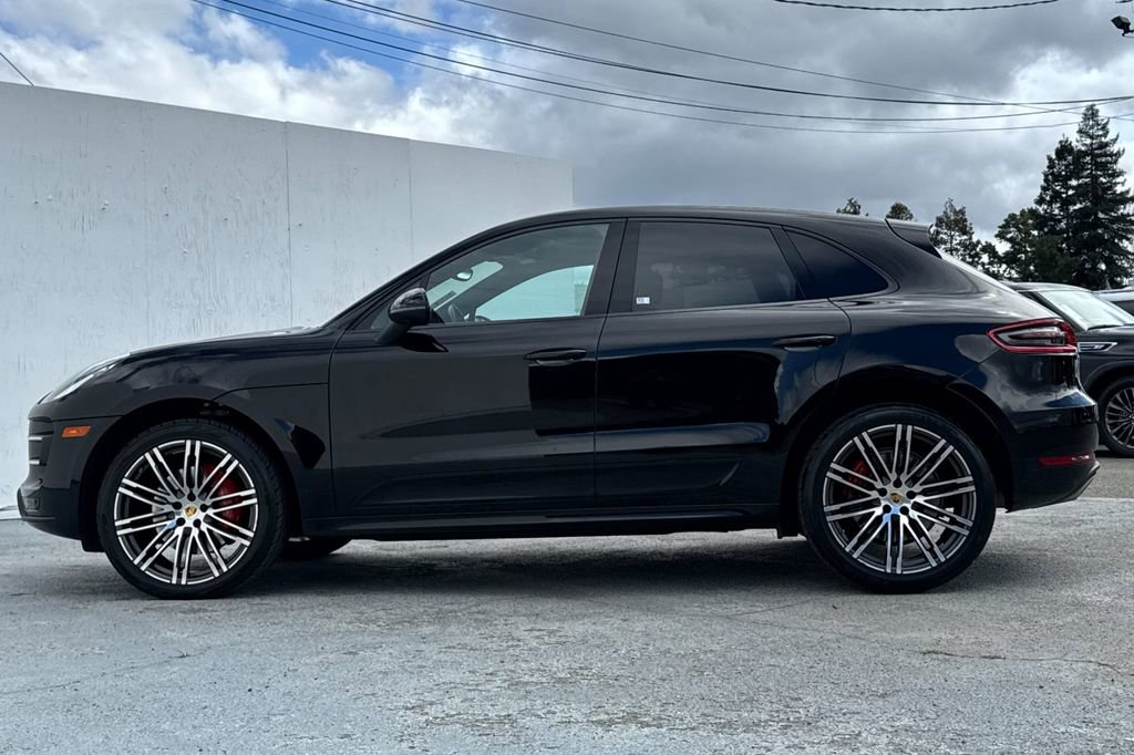 Used 2018 Porsche Macan Turbo image 6