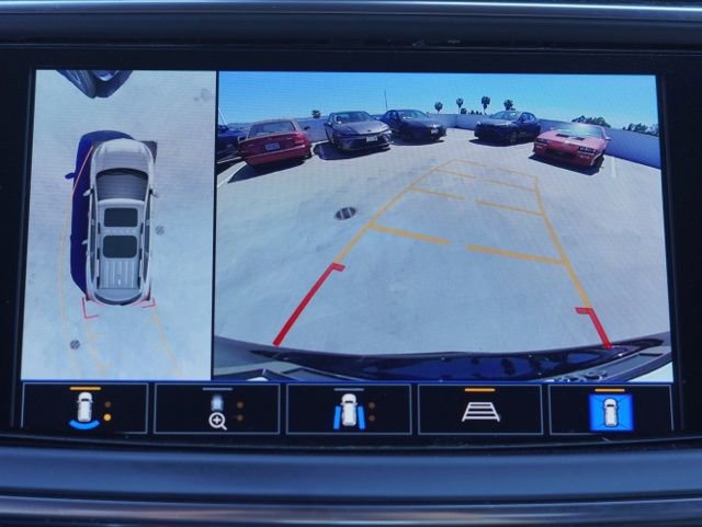 Used 2023 Buick Enclave Avenir w/ Avenir Technology Package image 27