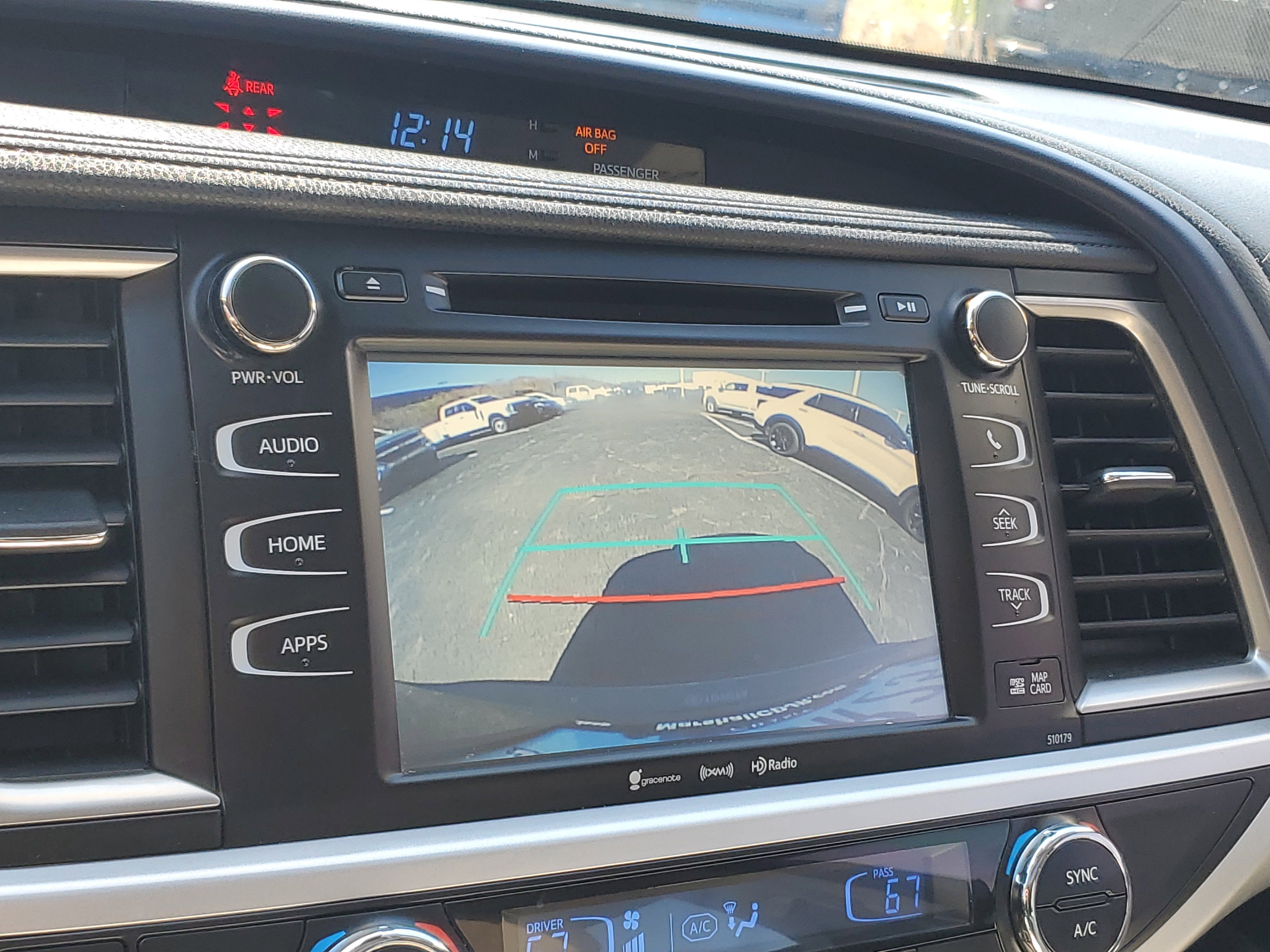 Used 2017 Toyota Highlander XLE image 20