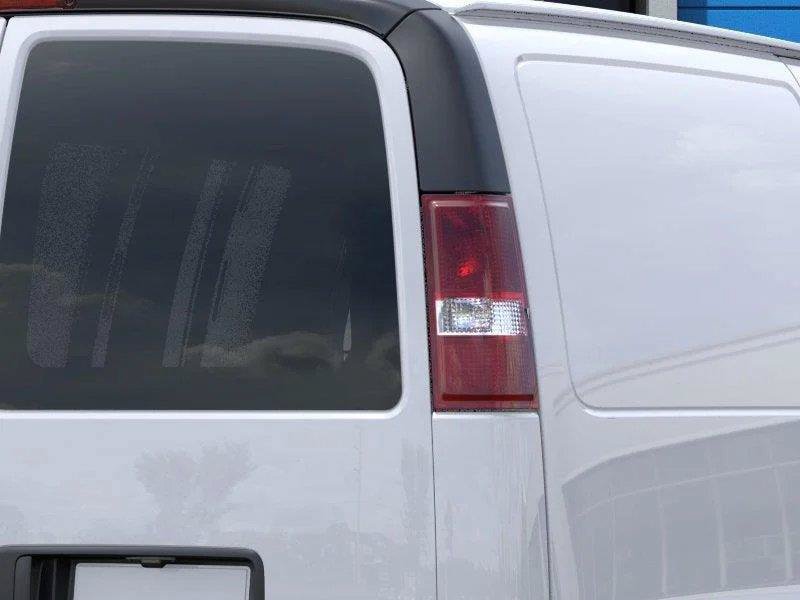 New 2026 Chevrolet Express 2500 w/ Driver Convenience Package RWD image 41