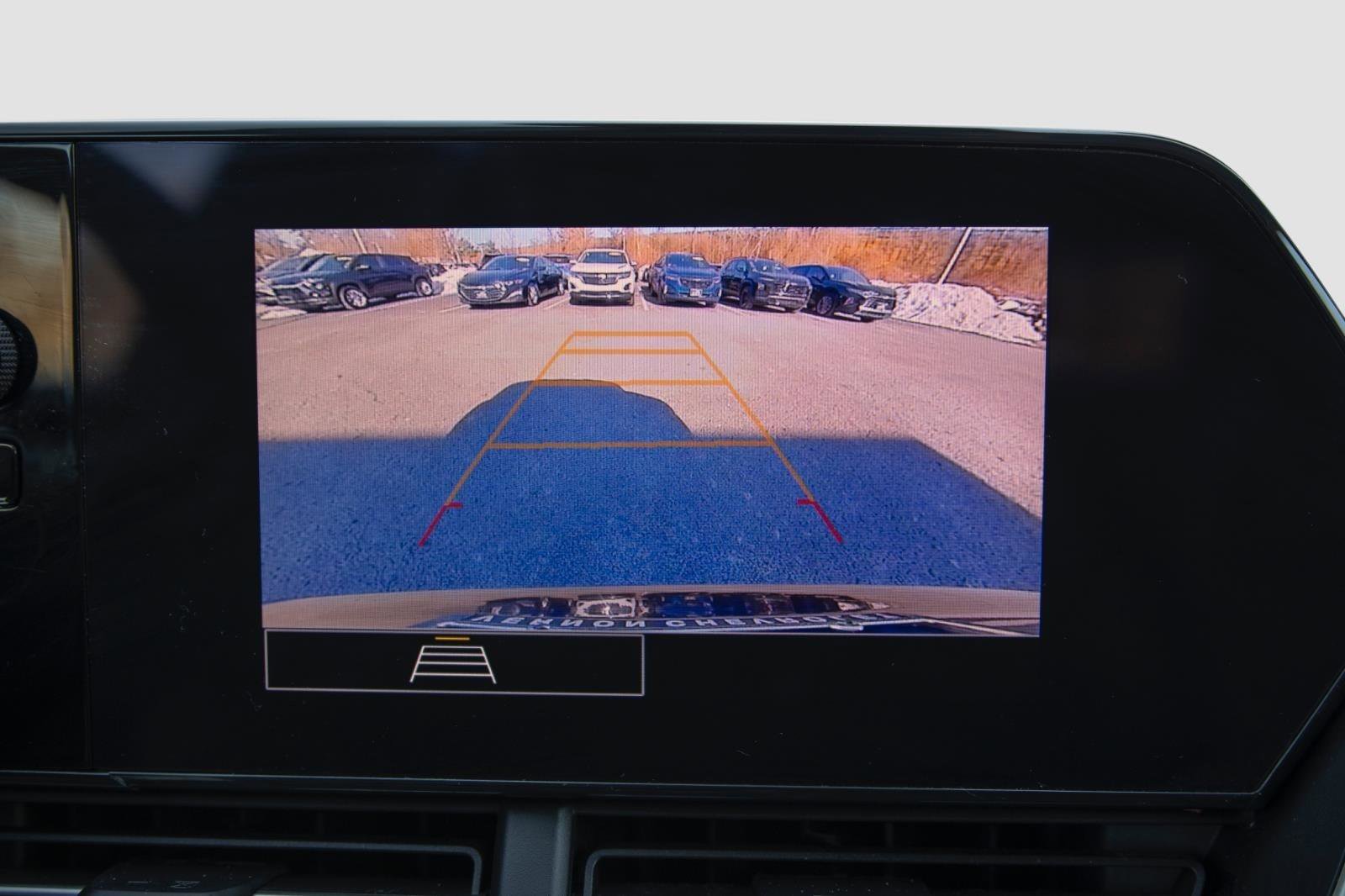 Used 2024 Chevrolet Trax LS w/ LS Convenience Package image 11