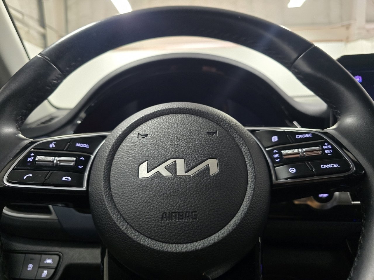 Used 2023 Kia Seltos S w/ Navigation Package image 23