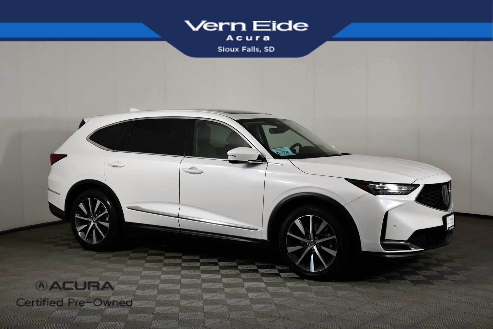 Certified 2025 Acura MDX w/ Technology Package