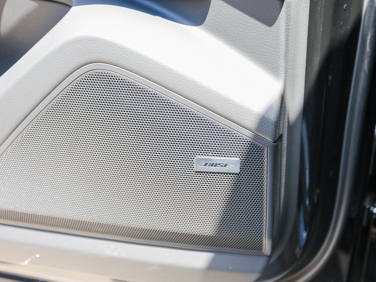 Certified 2026 Porsche Cayenne Coupe AWD/4WD image 22