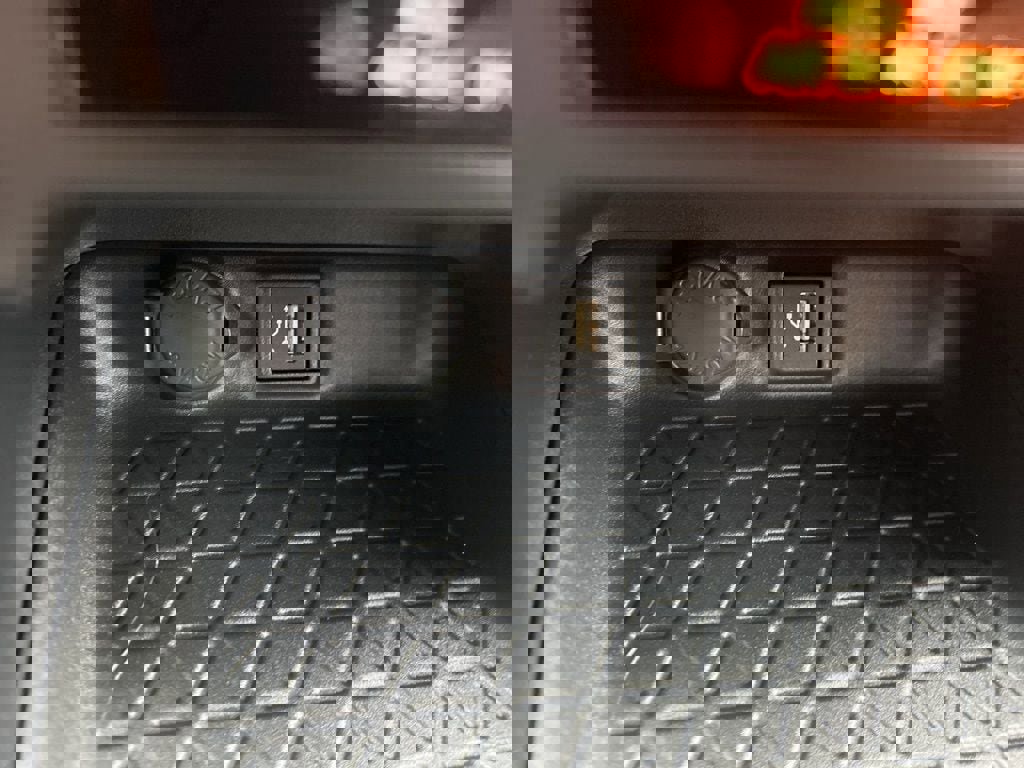 New 2025 Toyota RAV4 XLE image 8