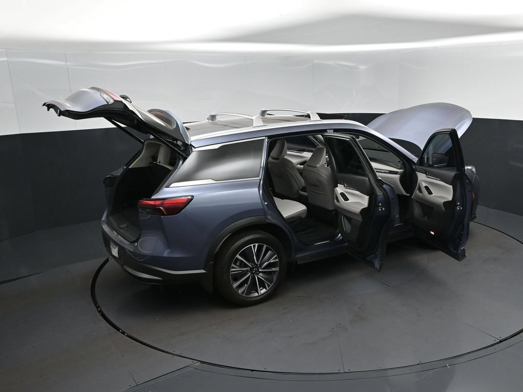 Certified 2026 INFINITI QX60 Luxe w/ Cargo Package FWD image 50