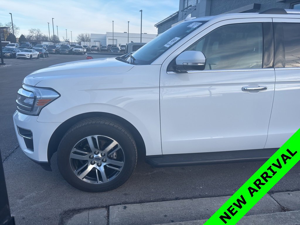 Used 2024 Ford Expedition Max Limited image 2