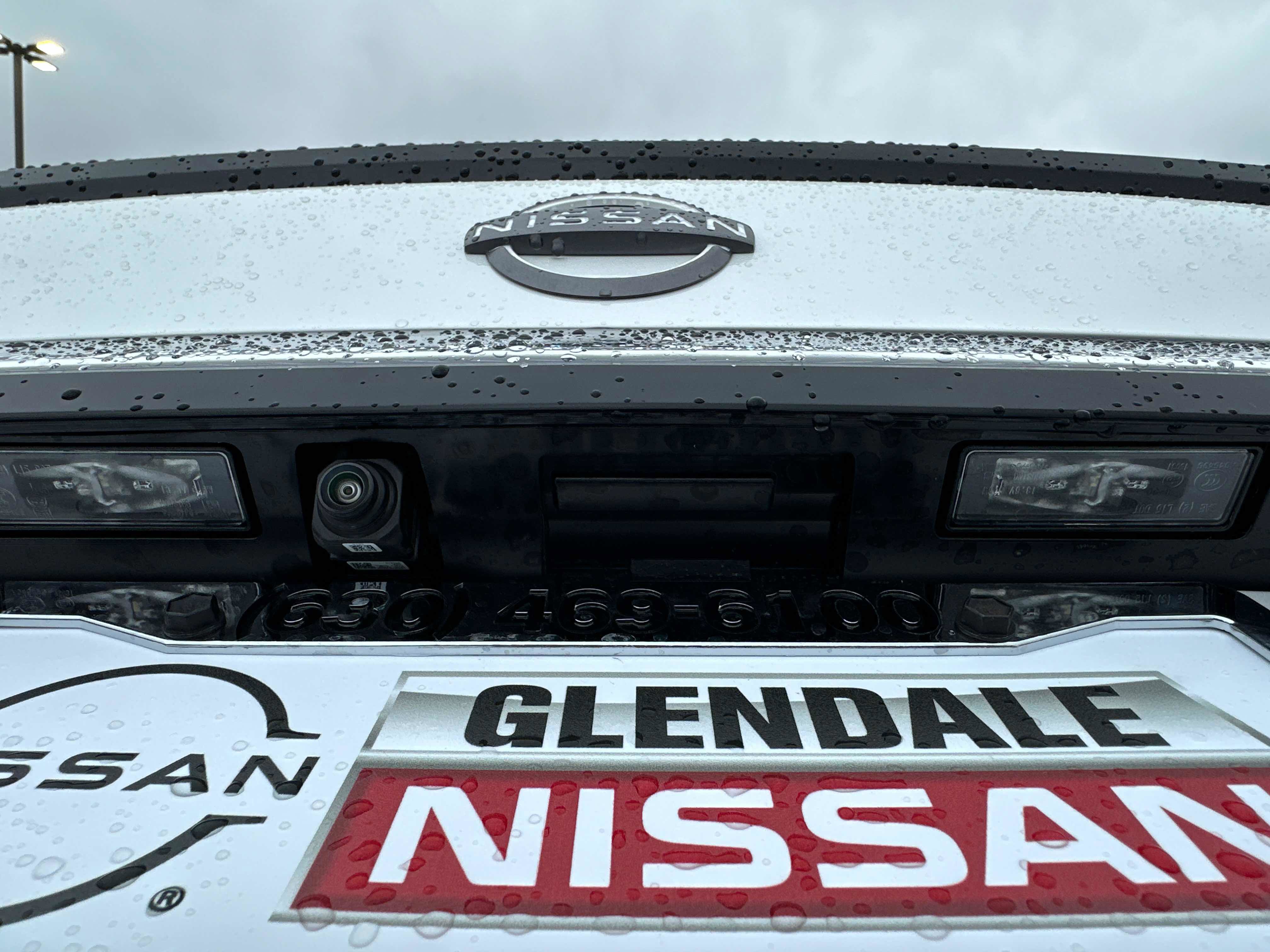 New 2026 Nissan Sentra SR w/ Floor Mat Package FWD image 13