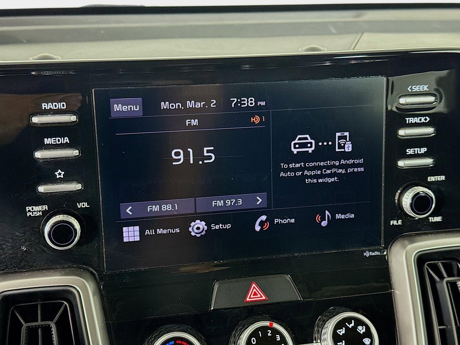 Certified 2022 Kia Sorento LX image 14